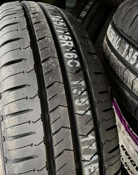 Nexen Roadian CT8 185/75 R16C 104T