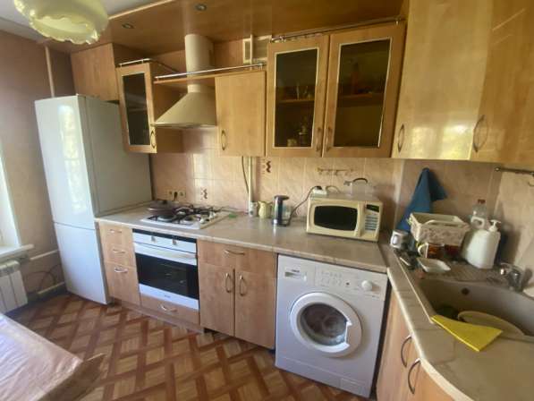 Место в комнате на длительный срок! в Москве