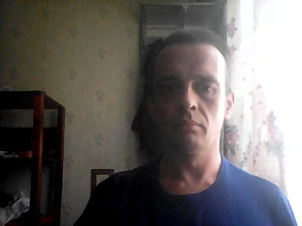 Владимир, 43 года, хочет пообщаться