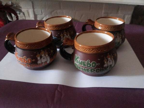 Продается набор керамических чашек в фото 3