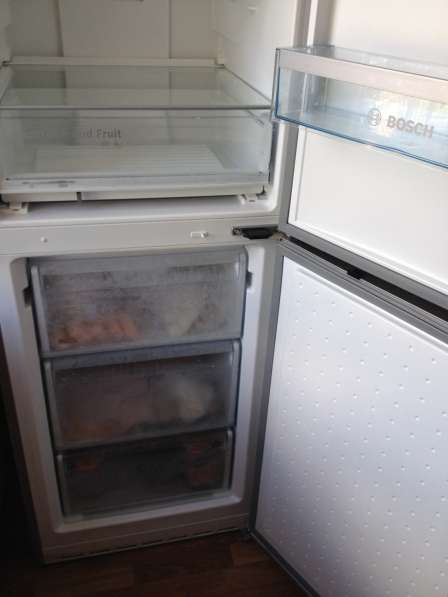 Продам холодильник Bosch KGN39LR10R в Барнауле фото 5
