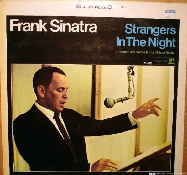 Frank Sinatra ‎– Strangers In The Night