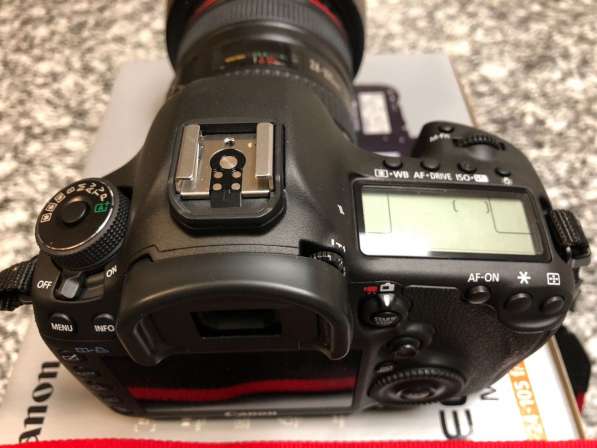 Canon EOS 5D Mark III DSLR камеры с 24-105мм объективом в Москве фото 3