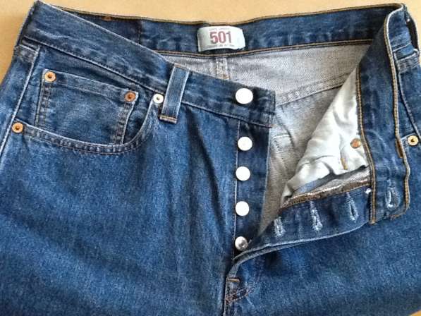 Продам новые джинсы LEVI'S оригинальные 501 W32 L34 в Красноярске фото 4