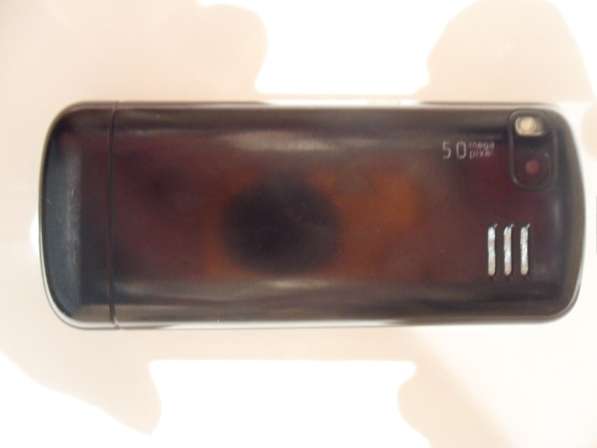 Телефон Nokia C3 в фото 4