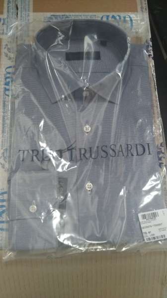 Оптом мужские рубашки Trussardi в фото 3