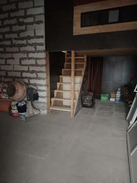 Продаю дом и гараж с складом в Москве фото 5