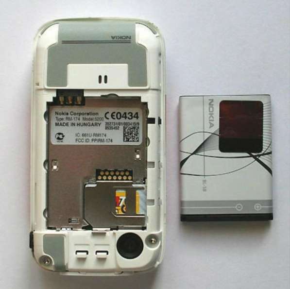 Nokia 5200 (Ростест, оригинал, комплект) в Москве фото 3