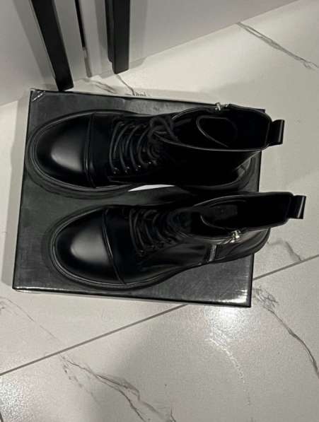 Ботинки женские в Санкт-Петербурге