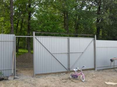 Забор из профнастила в Ульяновске фото 4
