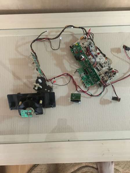 Аккуратно разобранный робот пылесос в Сертолово фото 3