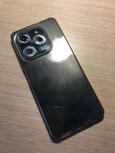 Tecno Spark 20 Pro 12/256 в Москве