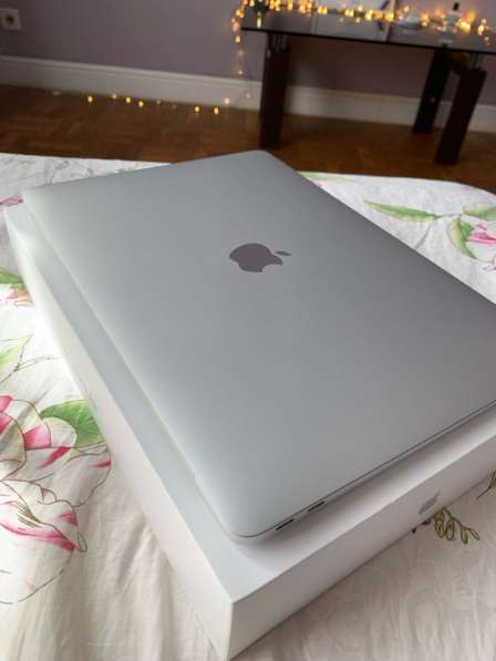 Apple Macbook Air 13 (2020, M1)