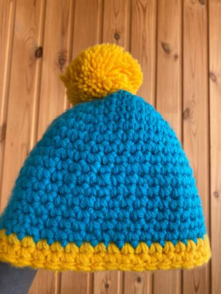 Шапка вязаная ручная работа