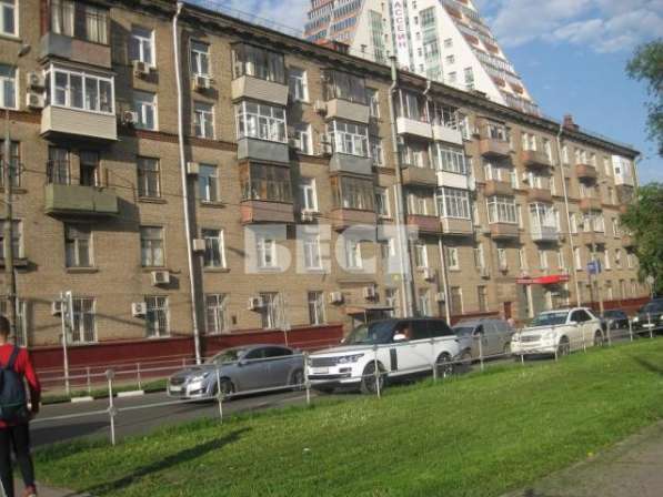 Продам трехкомнатную квартиру в Москве. Жилая площадь 75 кв.м. Этаж 1. Дом кирпичный. в Москве фото 5