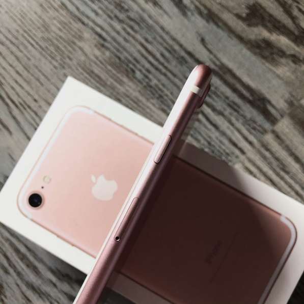 IPhone 7 32 gb в Москве фото 3