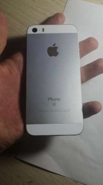 Apple IPhone SE 32GB White(Отпечаток работает) в Кирове фото 5