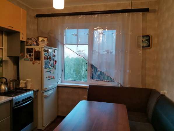 Продается 2-х комнатная квартира, ул. Гашека, 12 в Омске фото 6