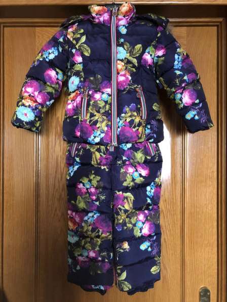 Зимний комбинезон для девочки