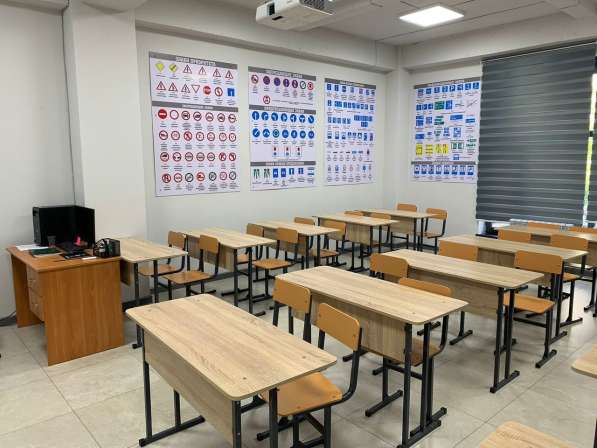 АВТОШКОЛА "BCD" в фото 3