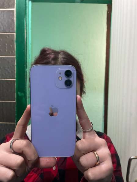 Продам айфон 12 на 128гб