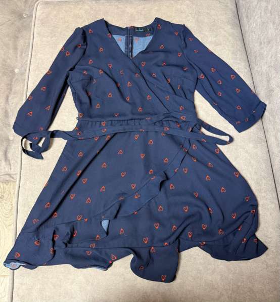 Платье размера L/XL