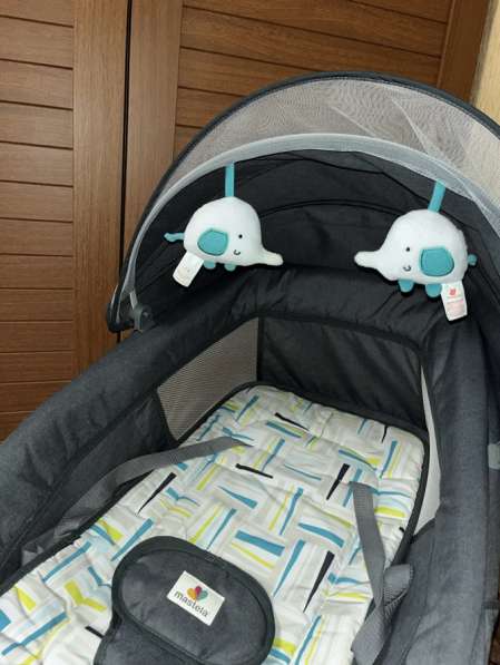 Продам Заколисуючий центр-шезлонг в фото 3