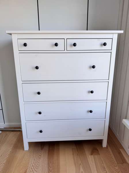 Комод IKEA Hemmes