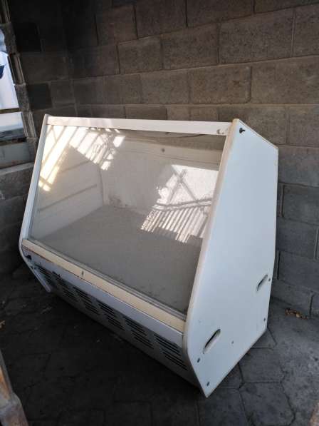 Продам витринный холодильник в Талгаре