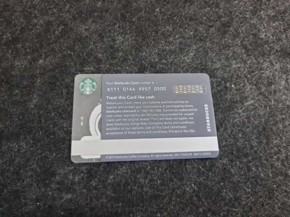 13) Пластиковая карта мирового бренда STARBUCKS (СТАРБАКС) в Москве