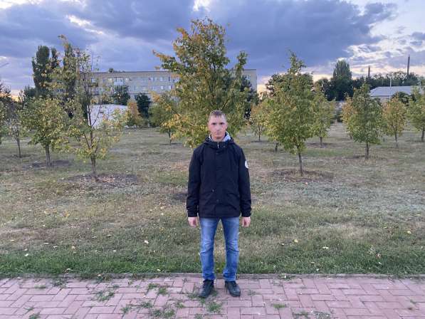 Александр, 21 год, хочет познакомиться – Знакомства с девушкой из Саратова 19-21 в Саратове