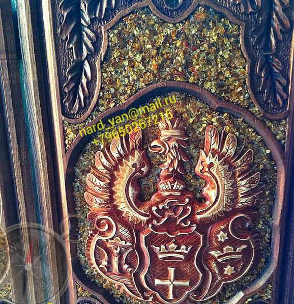 Резные нарды с янтарем в Калининграде фото 6