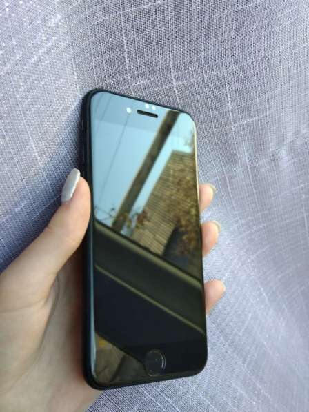 Продаётся IPhone 7 в Москве фото 3