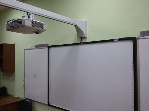 Продажа и установка мультимедиа проектора и экрана в Ялте фото 8