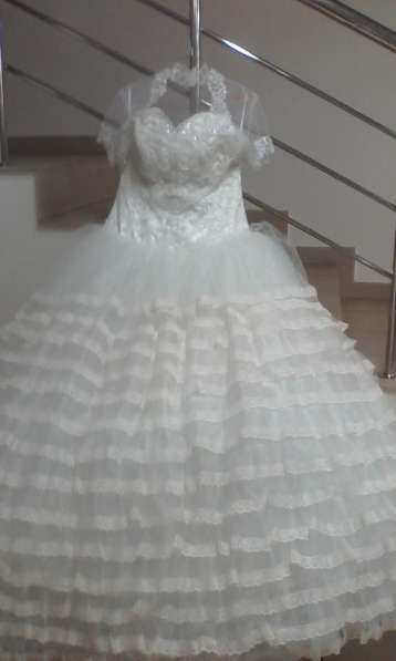 продаю платье свадебное. в Краснодаре