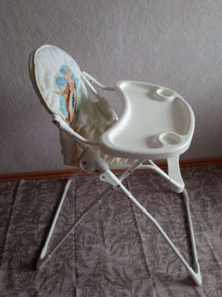 Продам детский стул для кормления в Волжский
