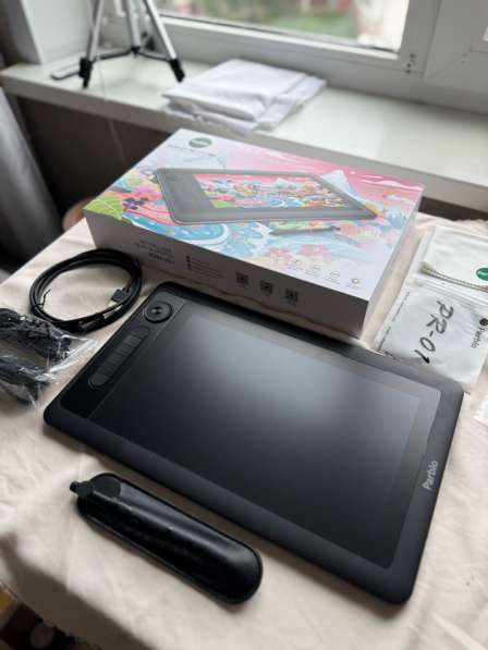 Графический планшет Parblo Coast 12 Pro Gen2