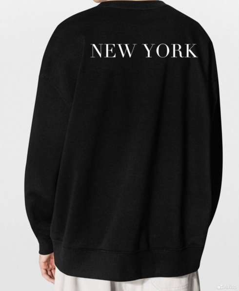 Свитшот New York в Москве