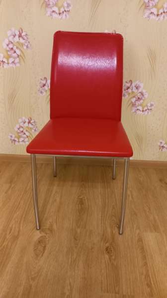 Стулья новые для кухни в Твери