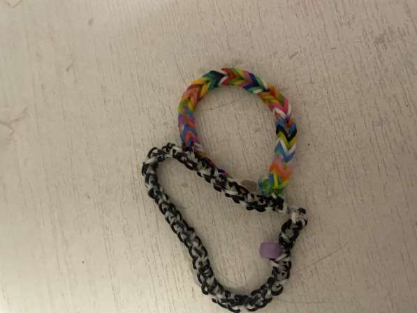 Браслеты из резиночек