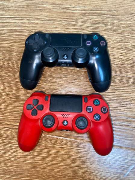 Игровая консоль PlayStation 4 в Москве
