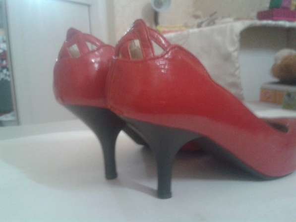 Красные и черные туфли, размер 40 и 41 в Москве фото 8