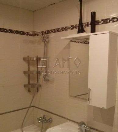 Сдам однокомнатную квартиру в Санкт-Петербурге. Жилая площадь 38 кв.м. Этаж 3. в Санкт-Петербурге фото 3