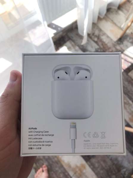 Продам AirPods 2 в Москве фото 5