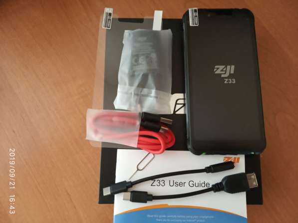Защищенный смартфон IP 68 ZOJI Z33 в фото 3