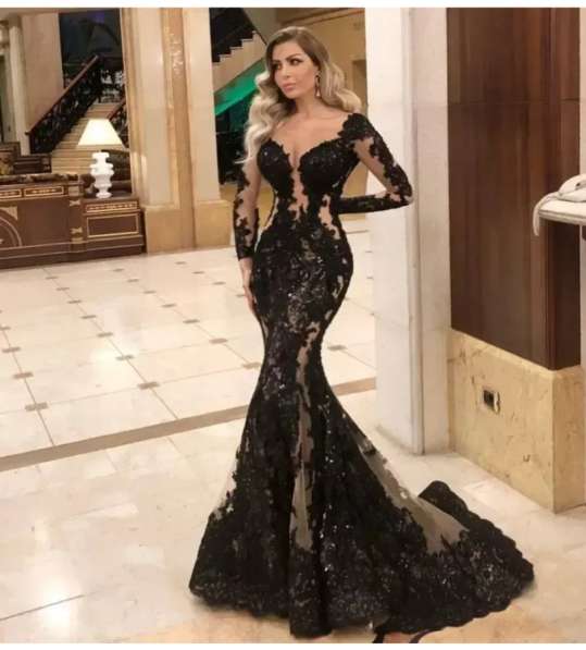 Вечернее платье для сцены