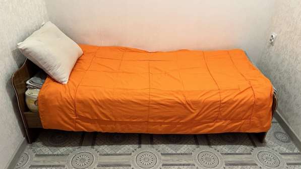 Отдам даром кровать с матрасом 200×98 см (самовывоз)