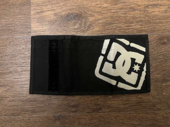 Кошелёк DC в Москве фото 3
