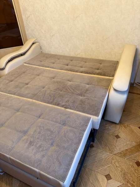 Диван Б/У в Москве