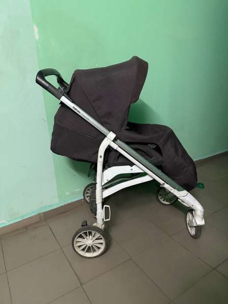 Коляска прогулочная
